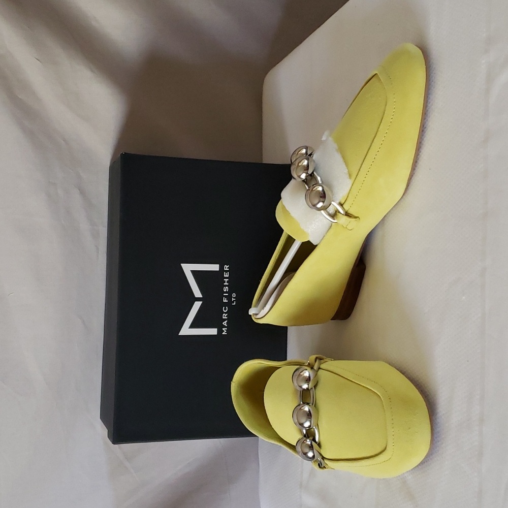 NEW Marc Fisher Elenda Loafer